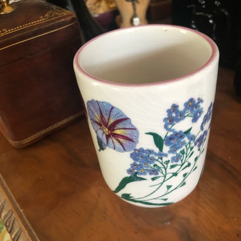 Vintage Ceramic Pencil Cup